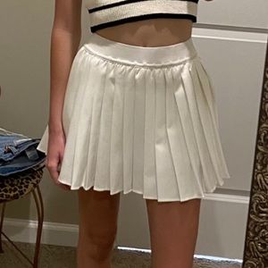 By Together White Pleated Skirt